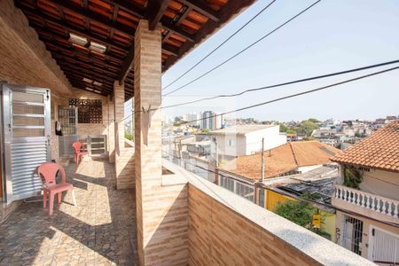 Casa à venda com 773m², 6 quartos e 2 vagas Casa à venda com 773m², 6 quartos e 2 vagasVaranda 1