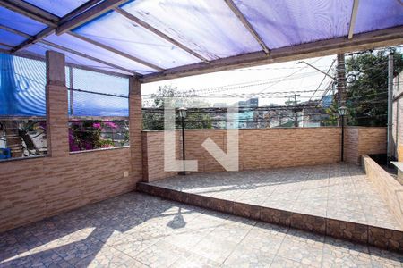 Casa à venda com 773m², 6 quartos e 2 vagas Casa à venda com 773m², 6 quartos e 2 vagasVaranda