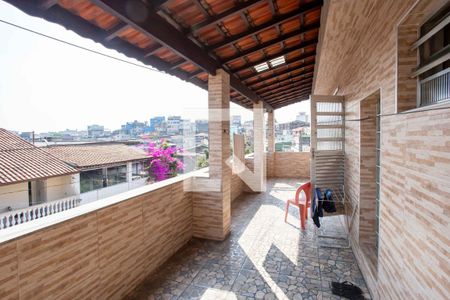 Casa à venda com 773m², 6 quartos e 2 vagas Casa à venda com 773m², 6 quartos e 2 vagasVaranda 1