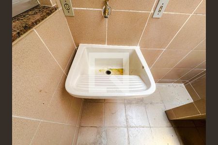 Casa à venda com 168m², 4 quartos e 2 vagascasa 2/cozinha/Área de Serviço