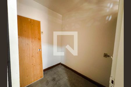 Casa à venda com 168m², 4 quartos e 2 vagascasa 2/quarto 5