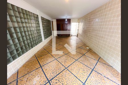 Casa à venda com 168m², 4 quartos e 2 vagasÁrea comum