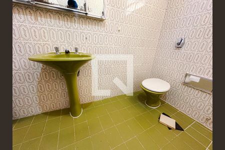 Casa à venda com 168m², 4 quartos e 2 vagasbanheiro