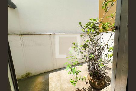 Casa à venda com 168m², 4 quartos e 2 vagascasa 2/quarto 4/vista