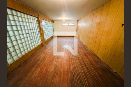 Casa à venda com 168m², 4 quartos e 2 vagascasa 2/sala