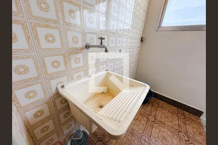 Casa à venda com 168m², 4 quartos e 2 vagasÁrea de Serviço