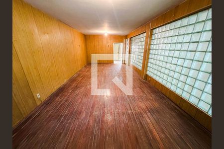 Casa à venda com 168m², 4 quartos e 2 vagascasa 2/sala