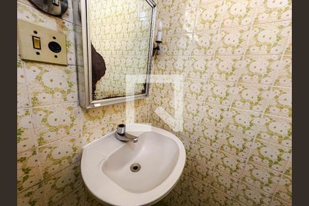 Casa à venda com 168m², 4 quartos e 2 vagascasa 2/banheiro