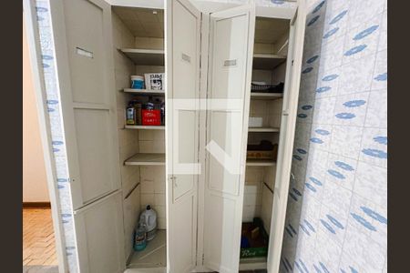 Casa à venda com 168m², 4 quartos e 2 vagasÁrea de Serviço