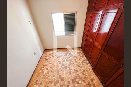 Casa à venda com 168m², 4 quartos e 2 vagascasa 2/quarto 4