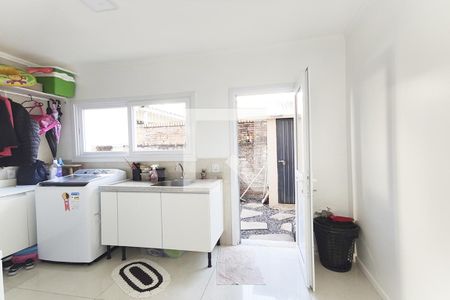 Casa à venda com 182m², 3 quartos e 4 vagasÁrea de Serviço