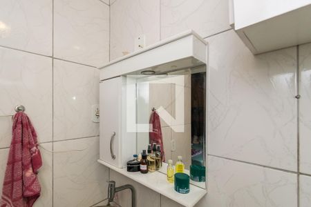 Casa à venda com 76m², 2 quartos e sem vagaBanheiro da Suíte