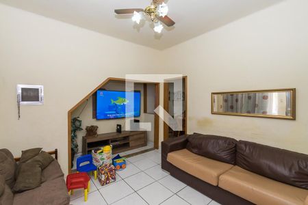 Sala de casa à venda com 2 quartos, 76m² em Olaria, Rio de Janeiro