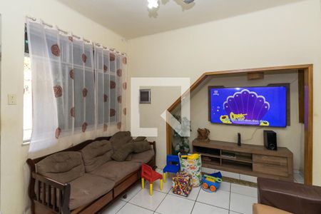 Sala de casa à venda com 2 quartos, 76m² em Olaria, Rio de Janeiro