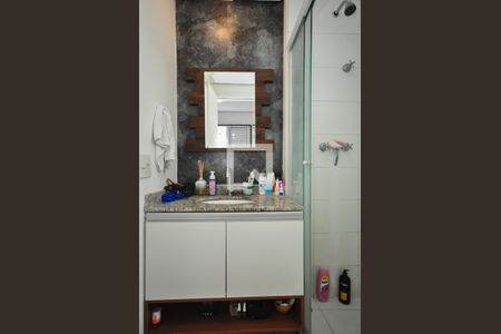 Apartamento à venda com 66m², 2 quartos e 1 vagaBanheiro Suíte