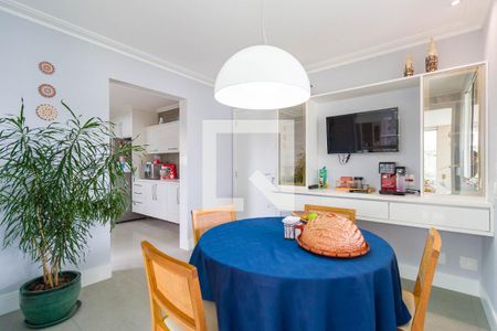 Apartamento à venda com 260m², 3 quartos e 4 vagasCozinha