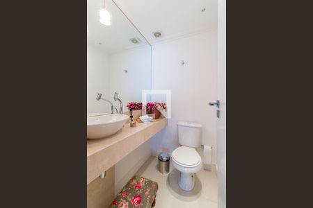 Apartamento à venda com 260m², 3 quartos e 4 vagasLavabo