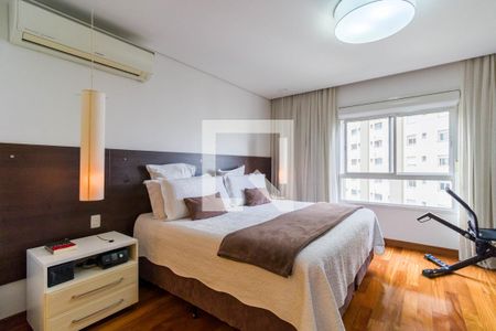 Apartamento à venda com 260m², 3 quartos e 4 vagasSuíte 3