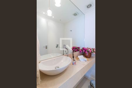 Apartamento à venda com 260m², 3 quartos e 4 vagasLavabo