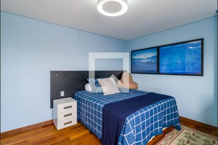 Apartamento à venda com 260m², 3 quartos e 4 vagasSuíte 2