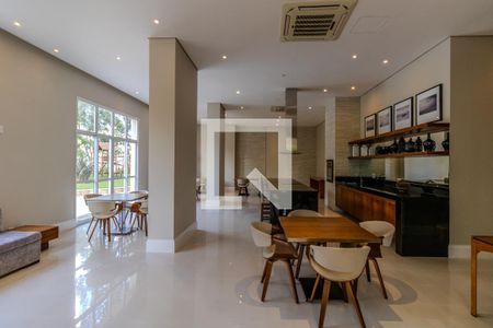 Apartamento à venda com 260m², 3 quartos e 4 vagasÁrea comum - Salão de festas