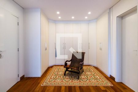 Apartamento à venda com 260m², 3 quartos e 4 vagasSuíte 3