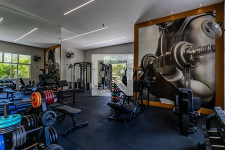 Apartamento à venda com 260m², 3 quartos e 4 vagasÁrea comum - Academia