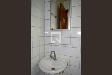 Casa à venda com 200m², 3 quartos e 1 vagaBanheiro Suíte 3