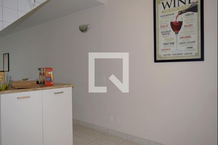 Cozinha de casa para alugar com 3 quartos, 200m² em Cerqueira César, São Paulo