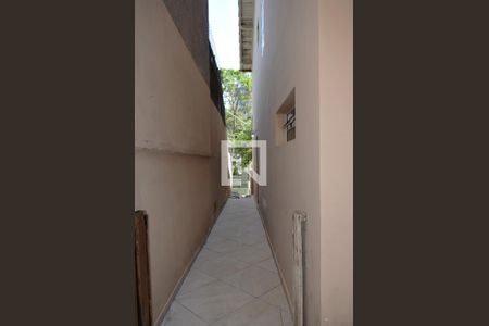 Casa à venda com 200m², 3 quartos e 1 vagaEntrada lateral