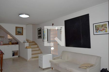 Sala de casa para alugar com 3 quartos, 200m² em Cerqueira César, São Paulo