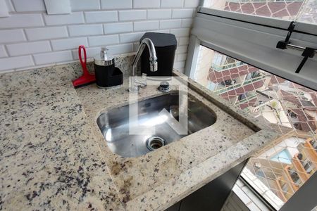 Apartamento para alugar com 60m², 2 quartos e 1 vagaSacada