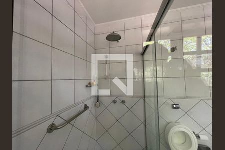 Casa para alugar com 700m², 5 quartos e 5 vagas Casa para alugar com 700m², 5 quartos e 5 vagasBanheiro da Suíte master