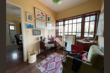 Casa para alugar com 700m², 5 quartos e 5 vagas Casa para alugar com 700m², 5 quartos e 5 vagasSala 3