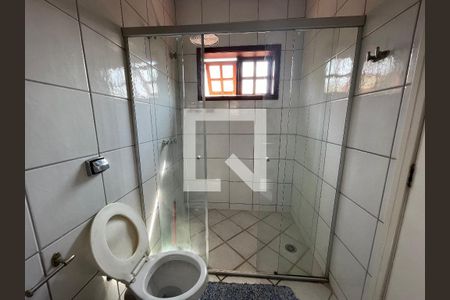 Casa para alugar com 700m², 5 quartos e 5 vagas Casa para alugar com 700m², 5 quartos e 5 vagasBanheiro do escritório 2