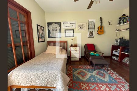 Casa para alugar com 700m², 5 quartos e 5 vagas Casa para alugar com 700m², 5 quartos e 5 vagasSuíte 2