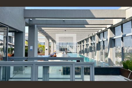 Studio à venda com 40m², 1 quarto e 1 vagaPiscina