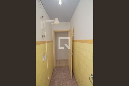 Casa para alugar com 56m², 2 quartos e 1 vaga Casa para alugar com 56m², 2 quartos e 1 vagaBanheiro