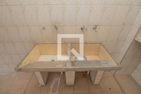 Casa para alugar com 56m², 2 quartos e 1 vaga Casa para alugar com 56m², 2 quartos e 1 vagaÁrea de serviço