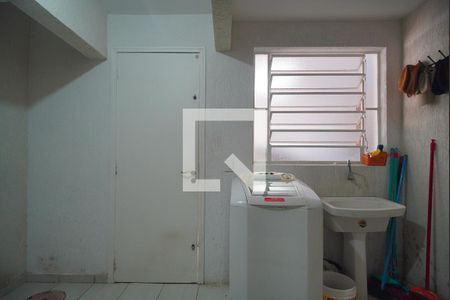 Casa à venda com 124m², 3 quartos e 3 vagas Casa à venda com 124m², 3 quartos e 3 vagasÁrea de Serviço