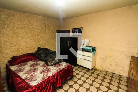 Casa à venda com 200m², 4 quartos e 4 vagasSuite Salão de Festa 02