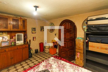 Casa à venda com 200m², 4 quartos e 4 vagasSalão de Festa 02