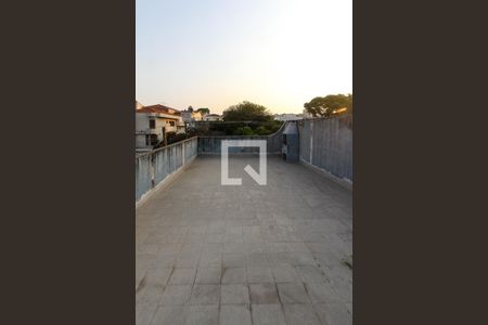 Casa à venda com 200m², 4 quartos e 4 vagasTerraço