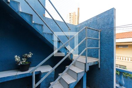 Casa à venda com 200m², 4 quartos e 4 vagasEscada