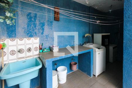 Casa à venda com 200m², 4 quartos e 4 vagasÁrea de Serviço