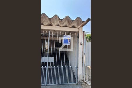 Casa para alugar com 155m², 2 quartos e 1 vagaPlaca instalada 