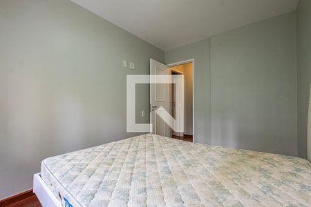 Quarto  de apartamento à venda com 2 quartos, 72m² em Pinheiros, São Paulo