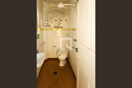 Casa à venda com 154m², 3 quartos e 4 vagasBanheiro de Serviço