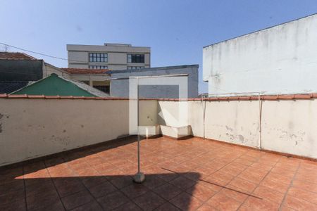 Casa à venda com 154m², 3 quartos e 4 vagasVaranda