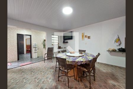 Casa à venda com 255m², 3 quartos e 8 vagasEspaço Gourmet